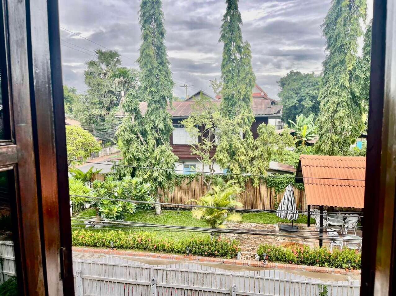 Luang Prabang Charming Boutique Hotel Bagian luar foto